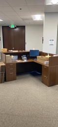 [#E5-1022] 80”72”43” Reception Desk