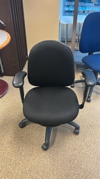 [#B13-10] Black Task Chair