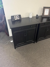 [#D5-84] Storage Cabinet (H29 W28 D19)