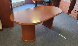 [#C5-10] Oval table - 72"x36"