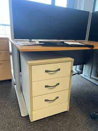 [#D17-15] Light Wood Pedestal