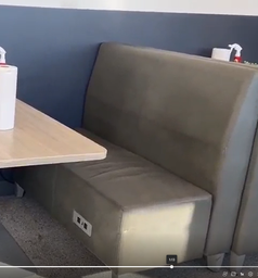 [#B3-6] Booth seating