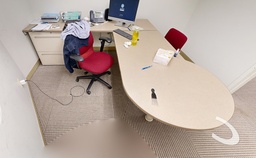 [#E6] P-Top Desk