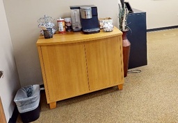 [#D19] Wood Cabinet