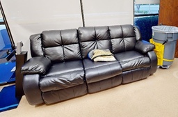 [#B6] Sofa