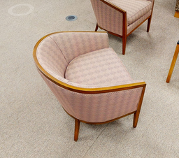 [#B9-7] Pink w/ Wood Trim Guest Chair