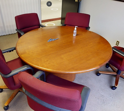 [#C5-18] Large Wooden Round Table