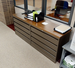 [#D10-29] File Cabinet w/ Wood Top