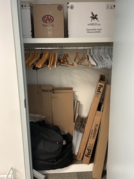 [#I10-20] Coathangers - Plastic