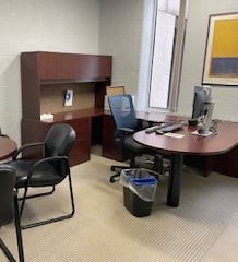 [#E7-1] P-Top U-Shape Desk With Hutch