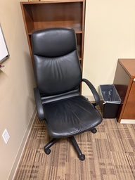 [#B5-2] Black Conference Chair