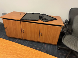 [#D5] Credenza