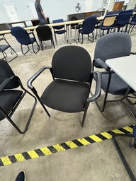 [#B8-7] Black Side Chair *Fair to Bad Condition*