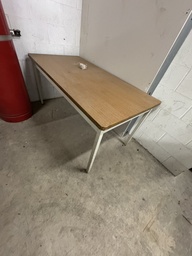 [#E2-18] 5' Wood Laminate Table