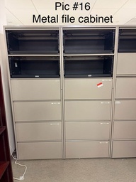 [#D12-16] Metal file cabinet