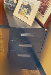 [#D9-11] Small 3D vertical filing cabinet