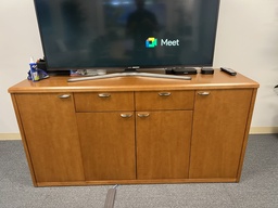 [#D5-12] Credenza - 4 door / 2 drawer