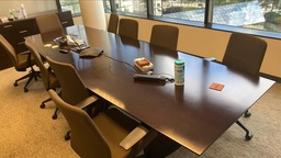 [#C6-15] Conference Table 4