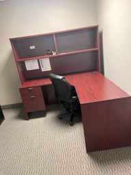 [#E6-128] Desk with Ped and Hutch