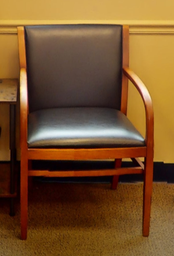 [#B9-4] Black Guest Chairs