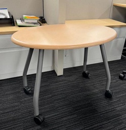 [#C13-11] Steelcase Mobile Table - 24 x 36