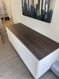 [#D5-9] Credenza 3-Door