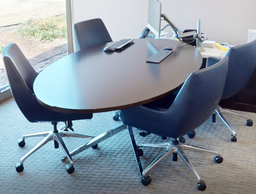 [#C4-7] Conference table