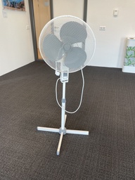 [#H7-39] Lyreco Fan White