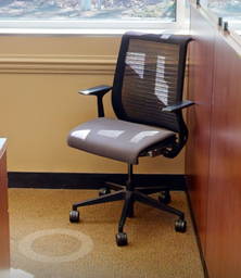 [#B13-5] Grey &amp; blk task chair with arms