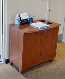 [#D20-11] Wood cabinet