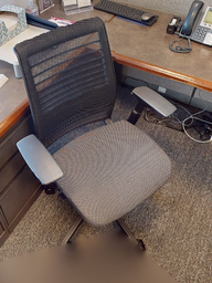 [#B13-3] Task chair with arms