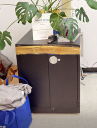 [#D20-12] Metal cabinet, blk