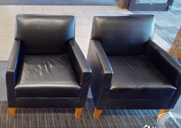 [#B12-8] Black lounge chair