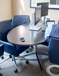 [#C6-9] Conference table