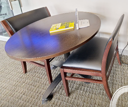 [#B9-4] Black side chair no arms