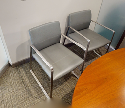 [#B8-2] Guest chair with arms