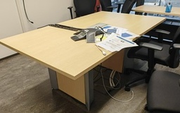 [#C5-8] Conference Table (Kittson)