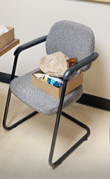 [#B8-7] Grey guest chair with arms