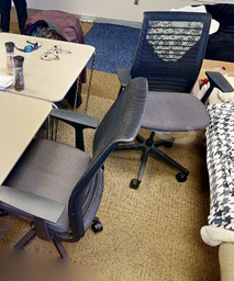 [#B13-13] Task chair with arms