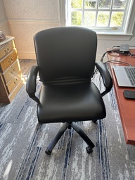 [#B13-1] Black Leather Task Chair