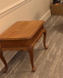 [#C11-16] Side Table