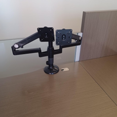 [#H10-18] DUAL MONITOR ARMS HUMANSCALE