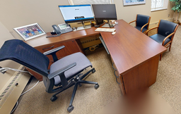 [#E6-9] L-shaped desk