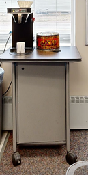 [#C1-19] Mobile cabinet