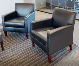 [#B12-4] Black lounge chair