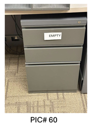 [#D16-60] METAL PEDESTALS - BFF