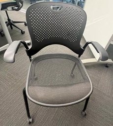 [#B8-25_5] Mobile Guest Chair - black mesh