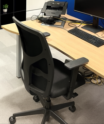 [#B13-6] Office Chair