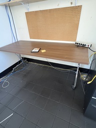 [#C12-232] Wood Top Table