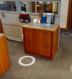 [#D5-16] Small Cabinet